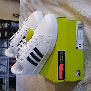 Adidas CloudFoam Advantage